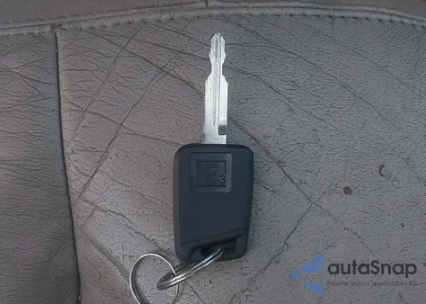 2011 Mercury Grand Marquis Ls (Fleet Only) from USA, damaged, VIN 2MEBM7FV0BX600996